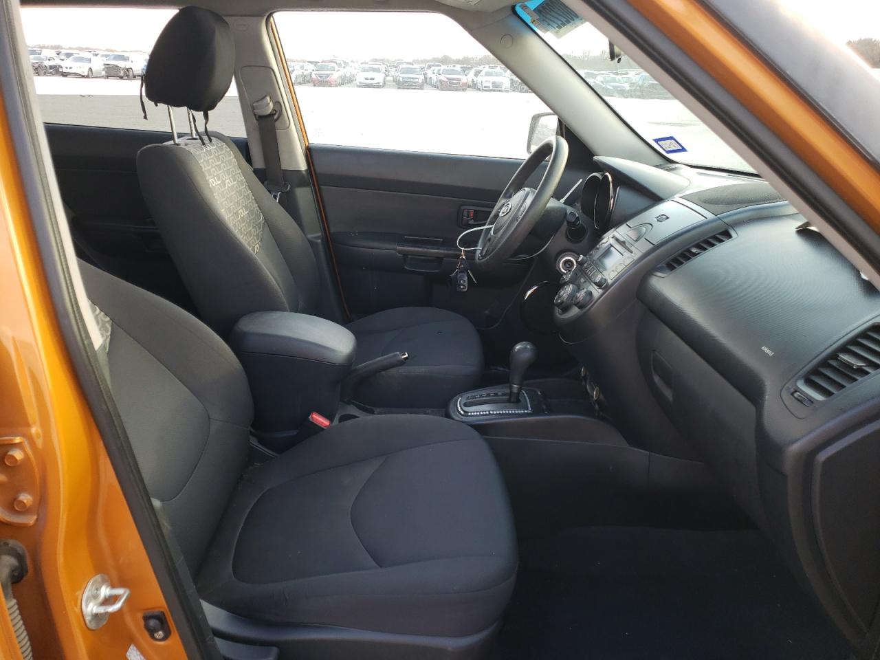 Фото 5 с аукциона – 2010 KIA SOUL + с VIN KNDJT2A29A7101991