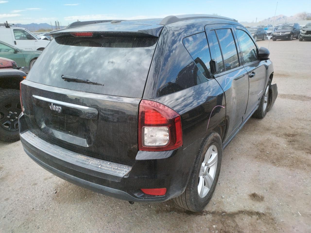 Photo 4 from auction – 2016 JEEP COMPASS SP with VIN 1C4NJCBA6GD641182