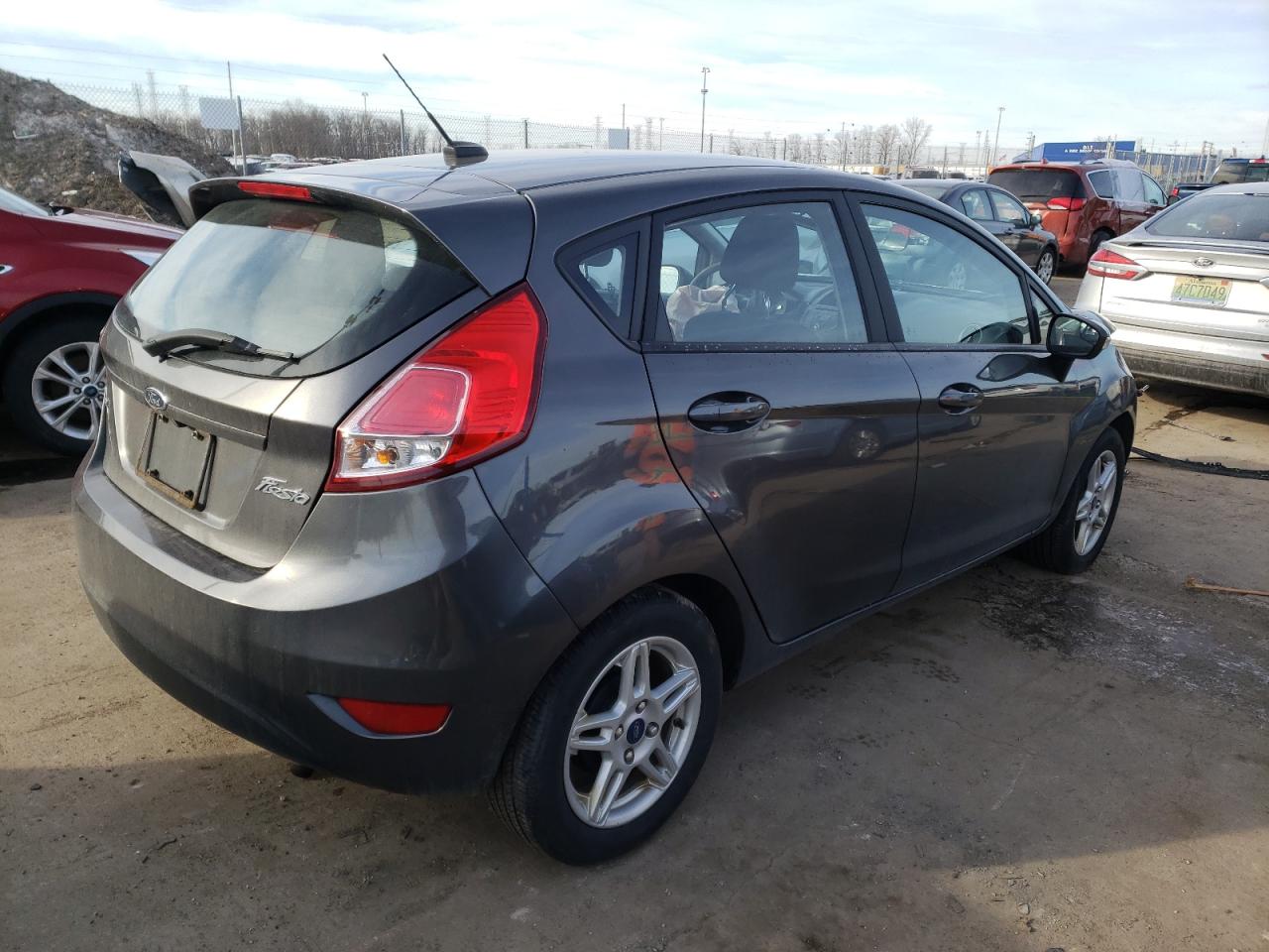 Photo 4 from auction – 2019 FORD FIESTA SE with VIN 3FADP4EJXKM101428