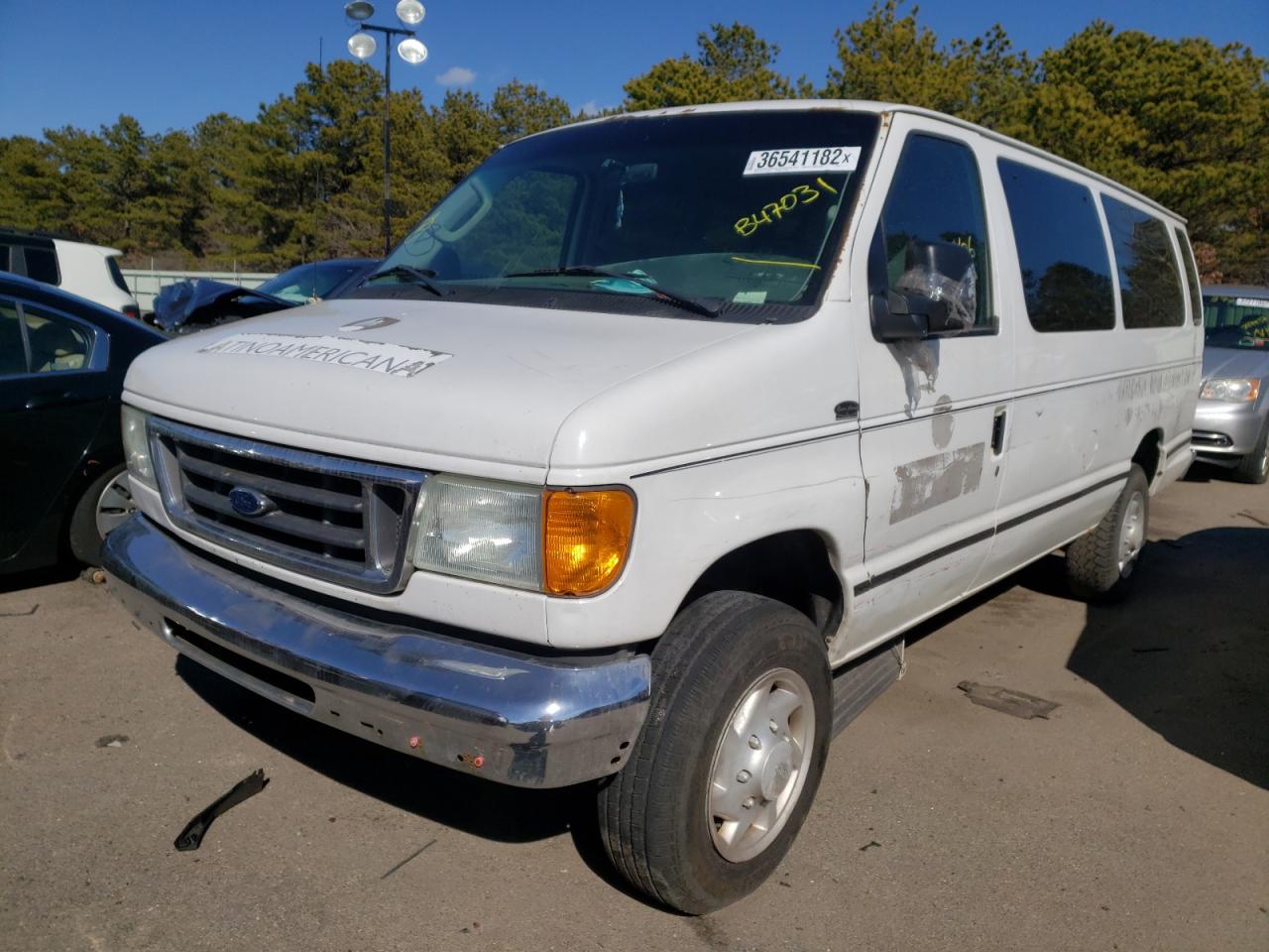 Photo 2 from auction – 2005 FORD E350 with VIN 1FBSS31L65HB47031