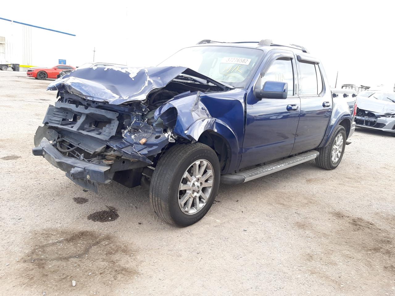 Photo 2 from auction – 2007 FORD EXPLORER S with VIN 1FMEU33K07UA66152