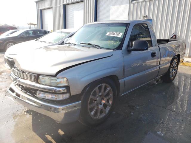 Photo 2 from auction – 1999 CHEVROLET SILVERADO with VIN 1GCEC14V4XZ131995