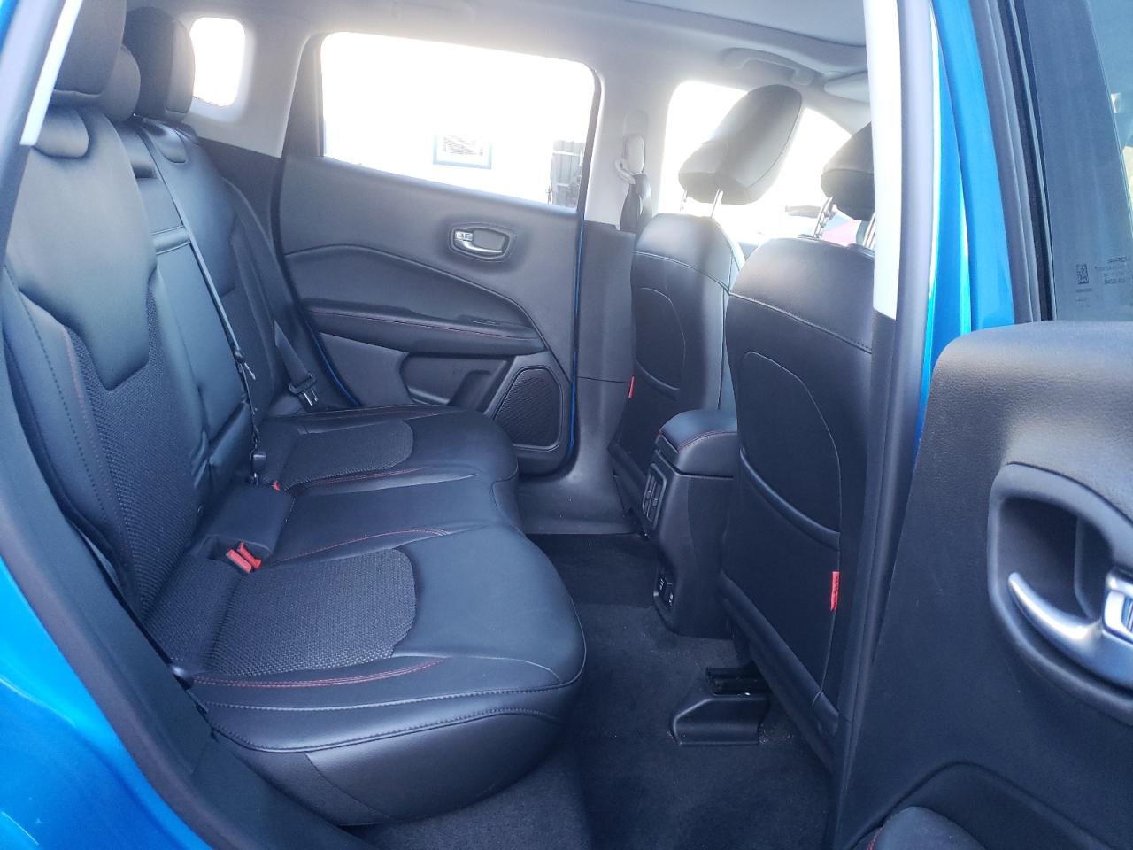 Photo 6 from auction – 2018 JEEP COMPASS TR with VIN 3C4NJDDB5JT179467