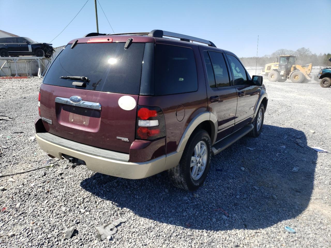 Photo 4 from auction – 2006 FORD EXPLORER E with VIN 1FMEU64EX6UB32151