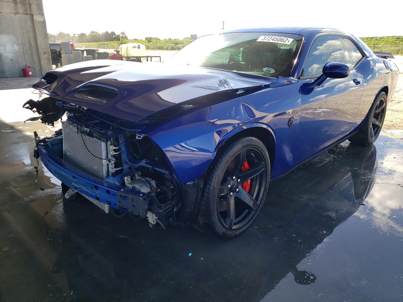 Photo 2 from auction – 2020 DODGE CHALLENGER with VIN 2C3CDZL91LH184580