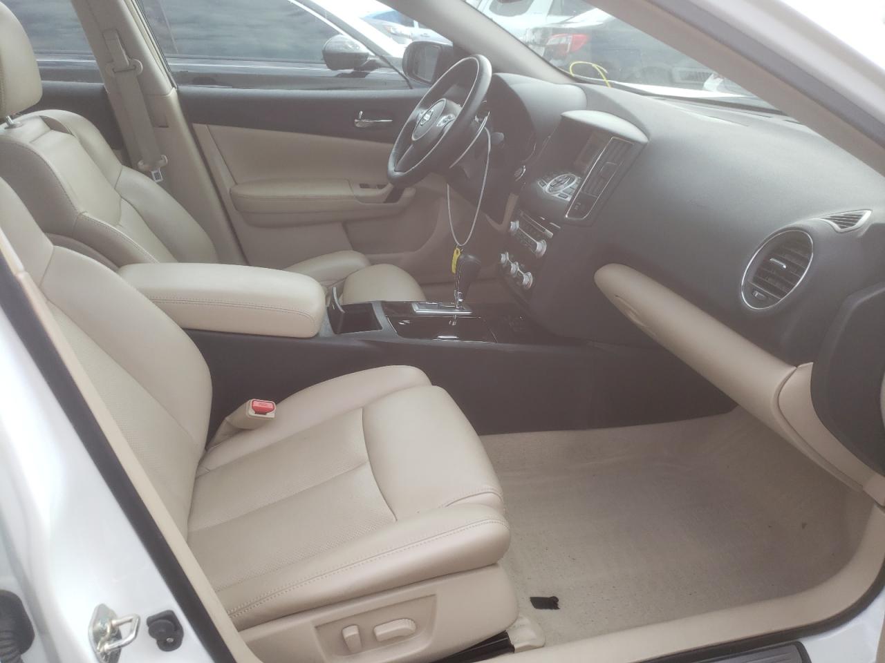 Photo 5 from auction – 2014 NISSAN MAXIMA S with VIN 1N4AA5AP2EC450853