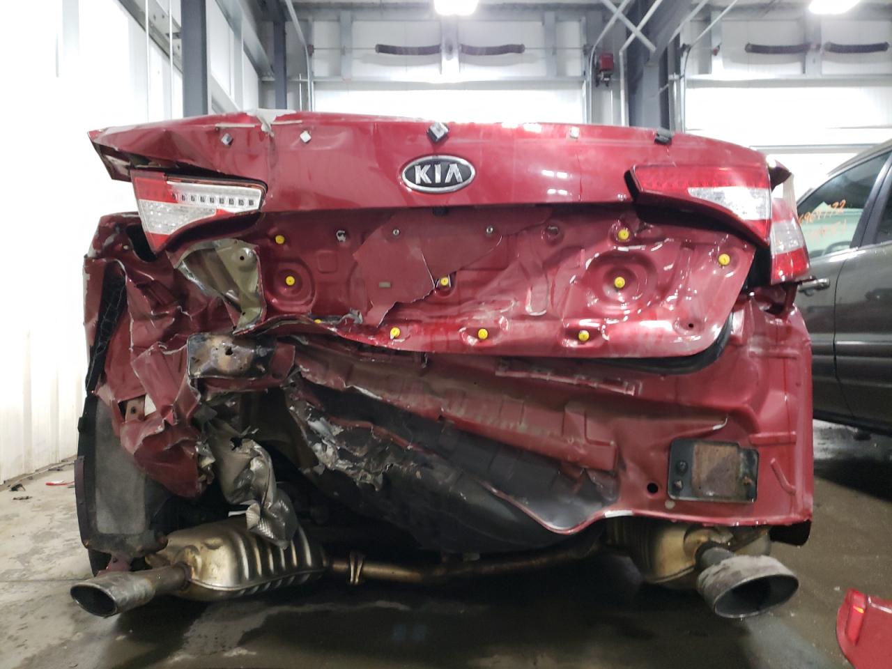 Photo 9 from auction – 2012 KIA OPTIMA SX with VIN 5XXGR4A60CG087870
