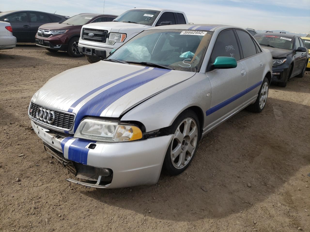 Photo 2 from auction – 2000 AUDI S4 2.7 QUA with VIN WAUDD68D0YA047533
