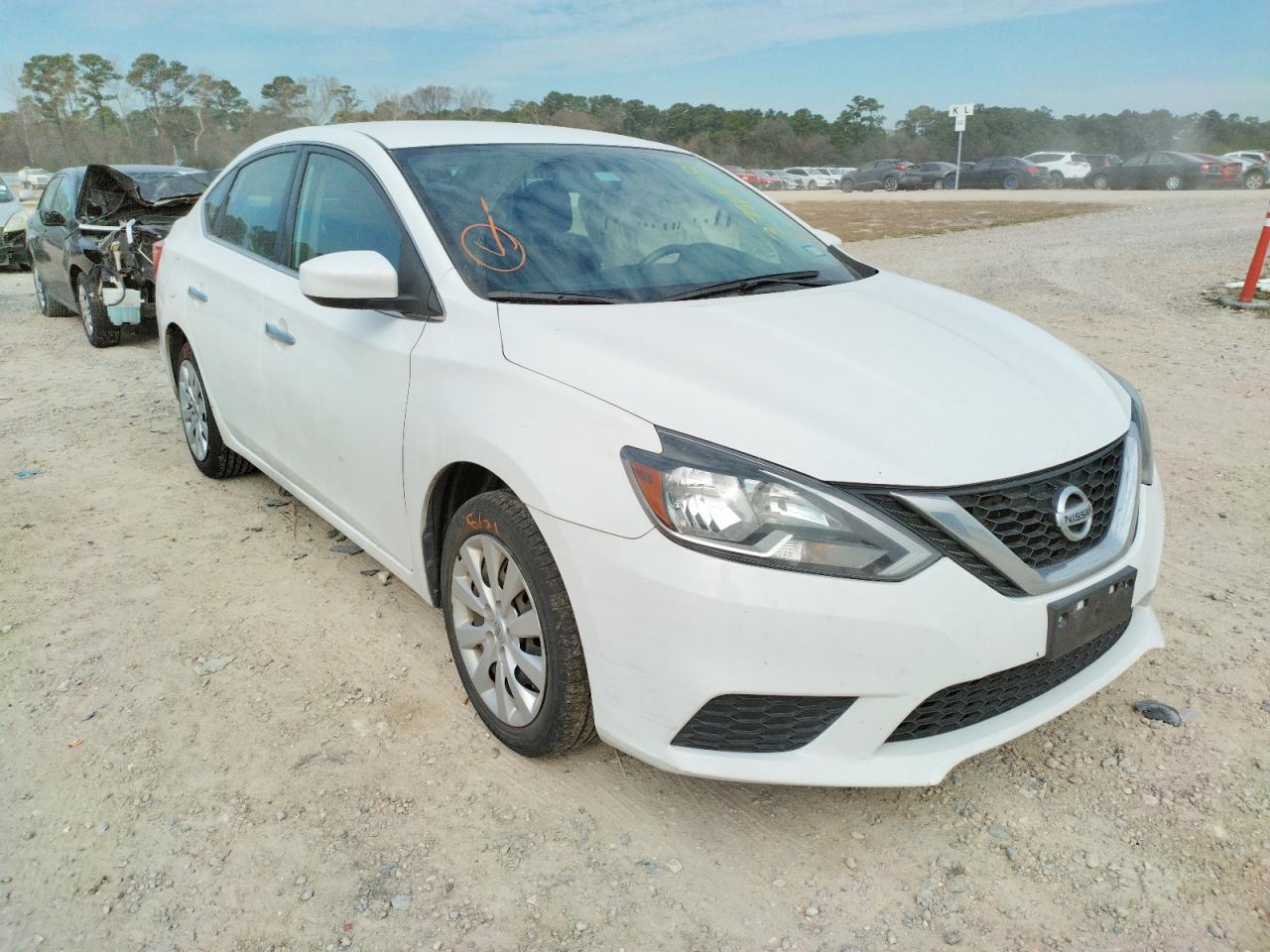 NISSAN SENTRA S 2017 with VIN 3N1AB7APXHY330168 - Photo from auction