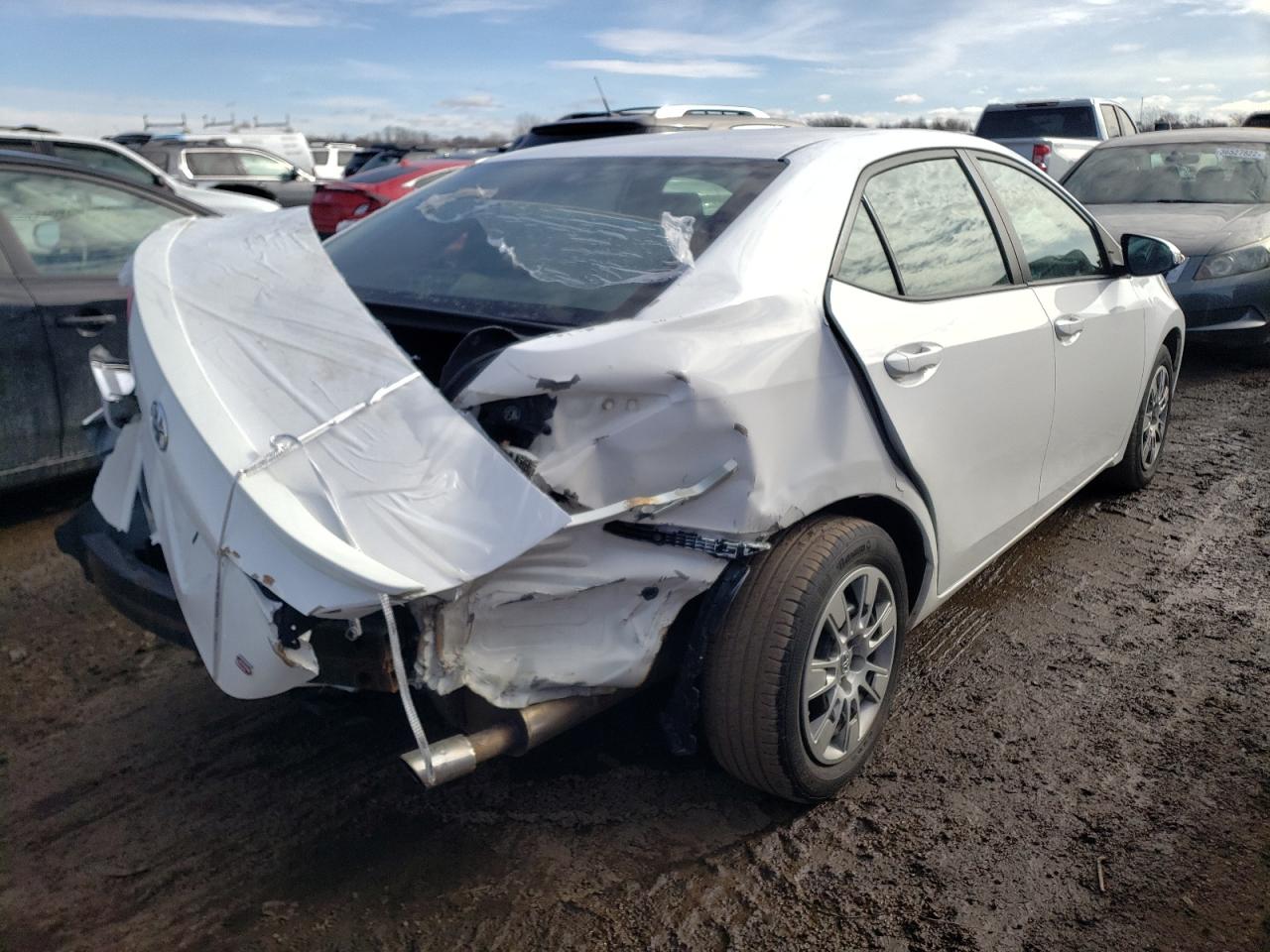 Photo 4 from auction – 2015 TOYOTA COROLLA L with VIN 2T1BURHE7FC466704