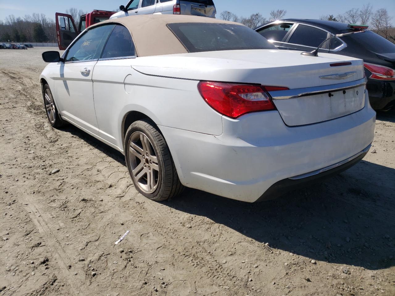 Photo 3 from auction – 2011 CHRYSLER 200 TOURIN with VIN 1C3BC2EB4BN563889