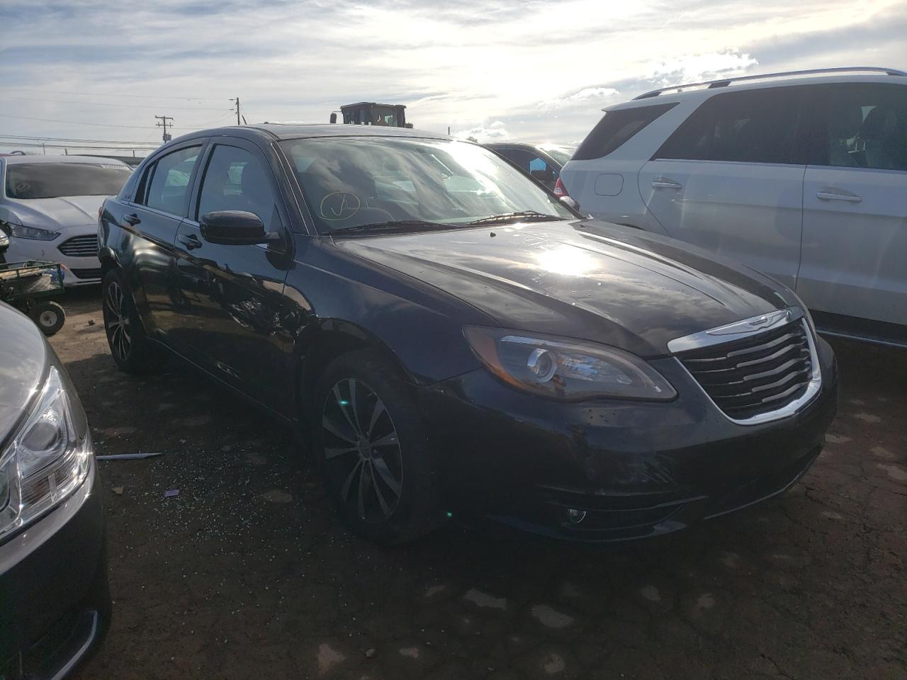CHRYSLER 200 TOURIN 2013 with VIN 1C3CCBBB3DN687213 - Photo from auction