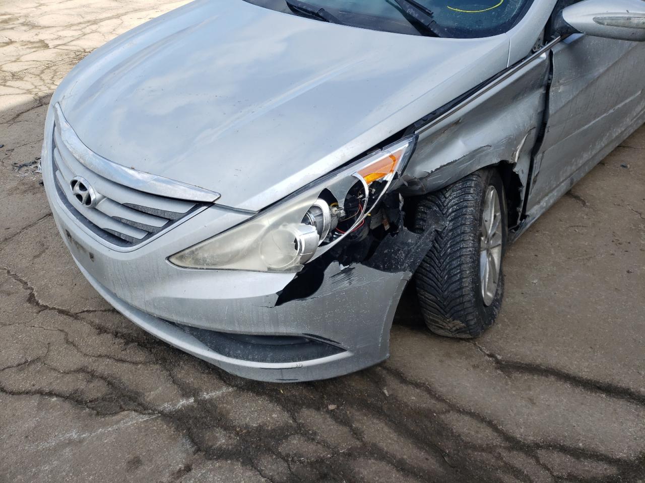 Photo 9 from auction – 2014 HYUNDAI SONATA GLS with VIN 5NPEB4AC3EH897955