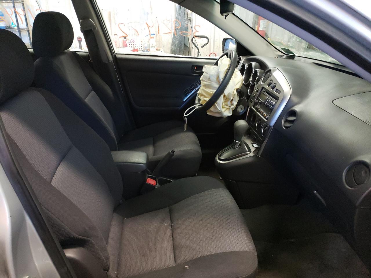 Zdjęcie 5 z aukcji – 2008 PONTIAC VIBE z VIN 5Y2SL65898Z404875