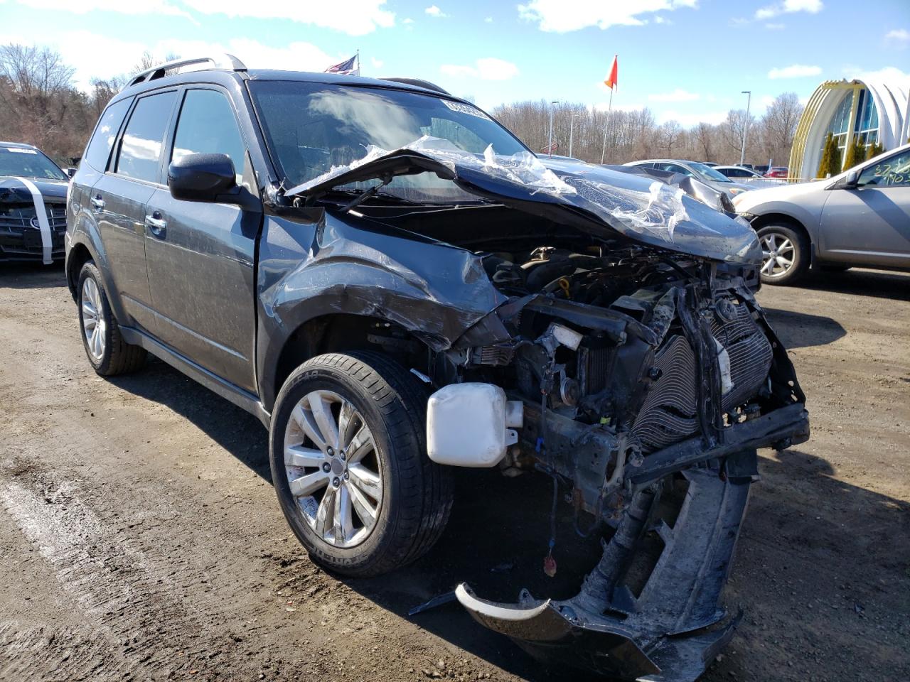 SUBARU FORESTER L 2012 with VIN JF2SHAEC9CH406330 - Photo from auction