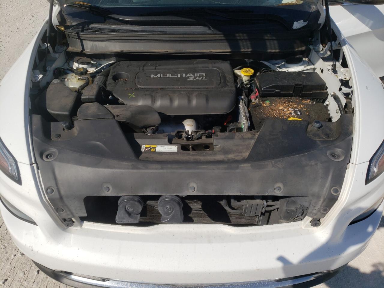 Photo 7 from auction – 2016 JEEP CHEROKEE L with VIN 1C4PJLDB5GW307048