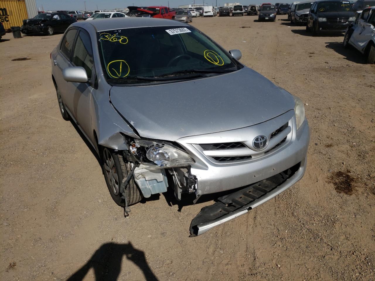 Photo 9 from auction – 2011 TOYOTA COROLLA with VIN JTDBU4EE4BJ095765