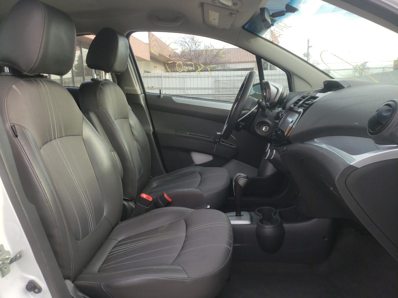 Photo 5 from auction – 2014 CHEVROLET SPARK 1LT with VIN KL8CD6S9XEC552698