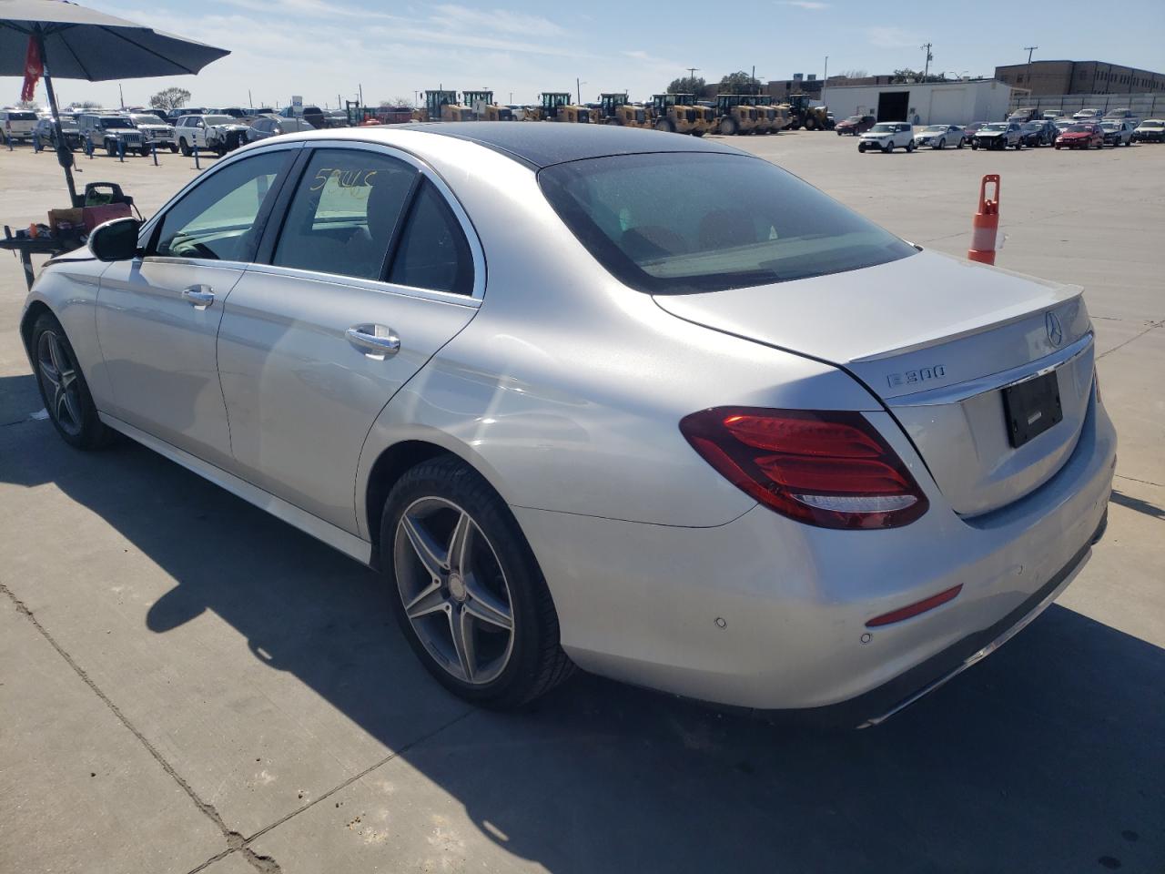 Photo 3 from auction – 2017 MERCEDES-BENZ E 300 with VIN WDDZF4JB1HA007760