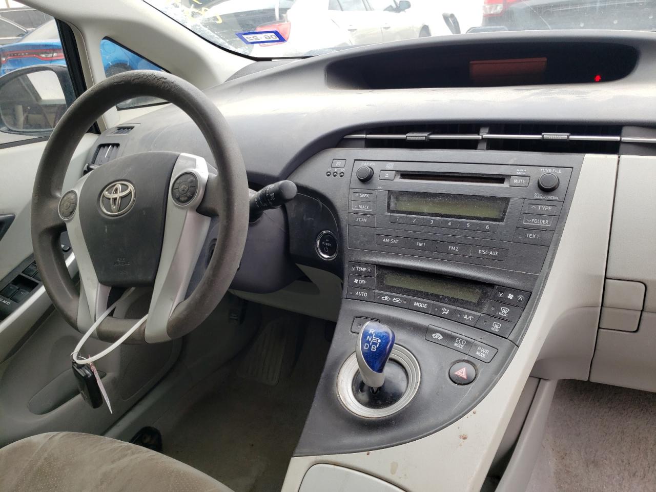Photo 9 from auction – 2011 TOYOTA PRIUS with VIN JTDKN3DU2B5331709