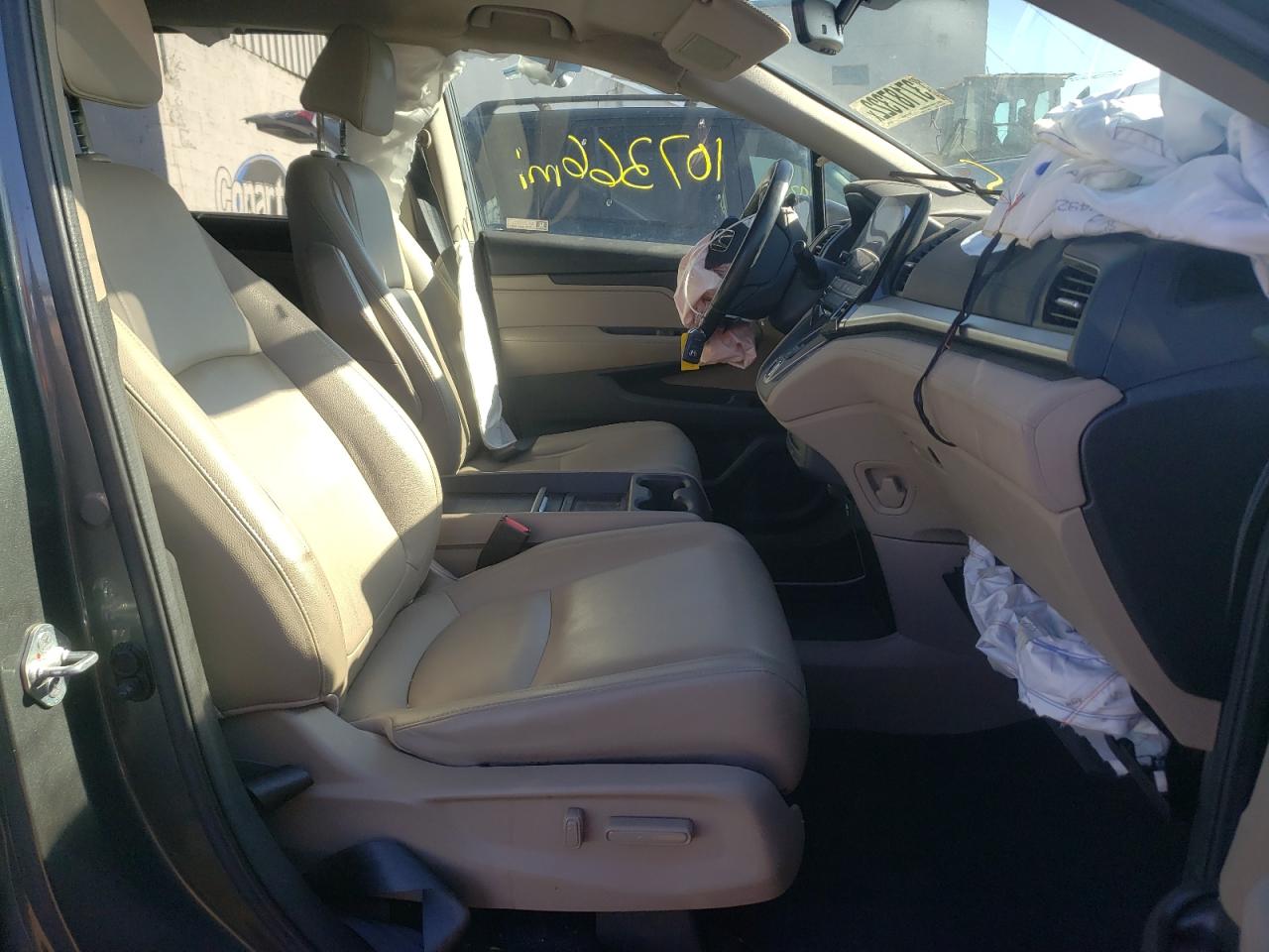 Photo 5 from auction – 2018 HONDA ODYSSEY EX with VIN 5FNRL6H79JB076788
