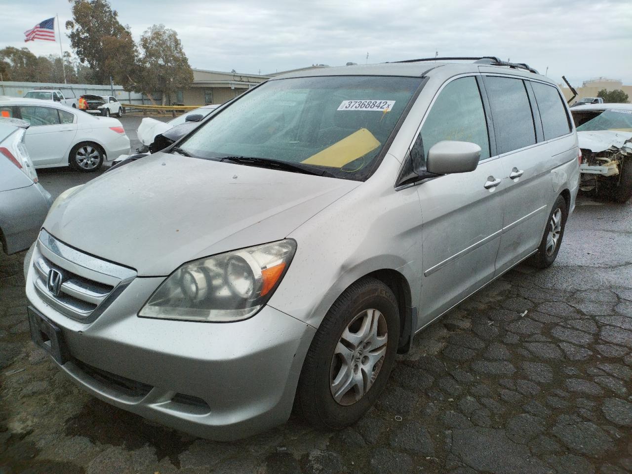 Photo 2 from auction – 2006 HONDA ODYSSEY EX with VIN 5FNRL38446B429935