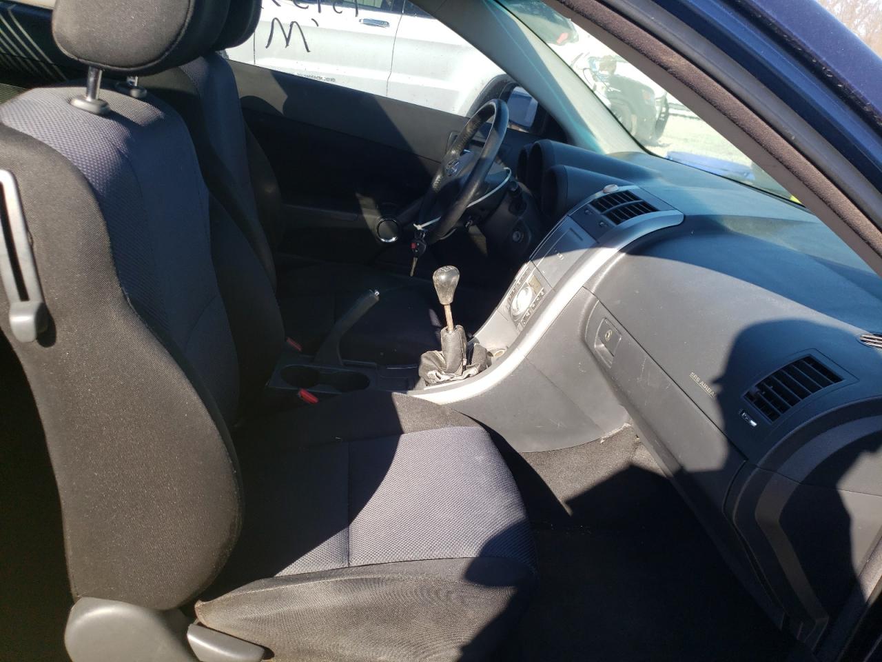 Photo 5 from auction – 2006 TOYOTA SCION TC with VIN JTKDE177360081914