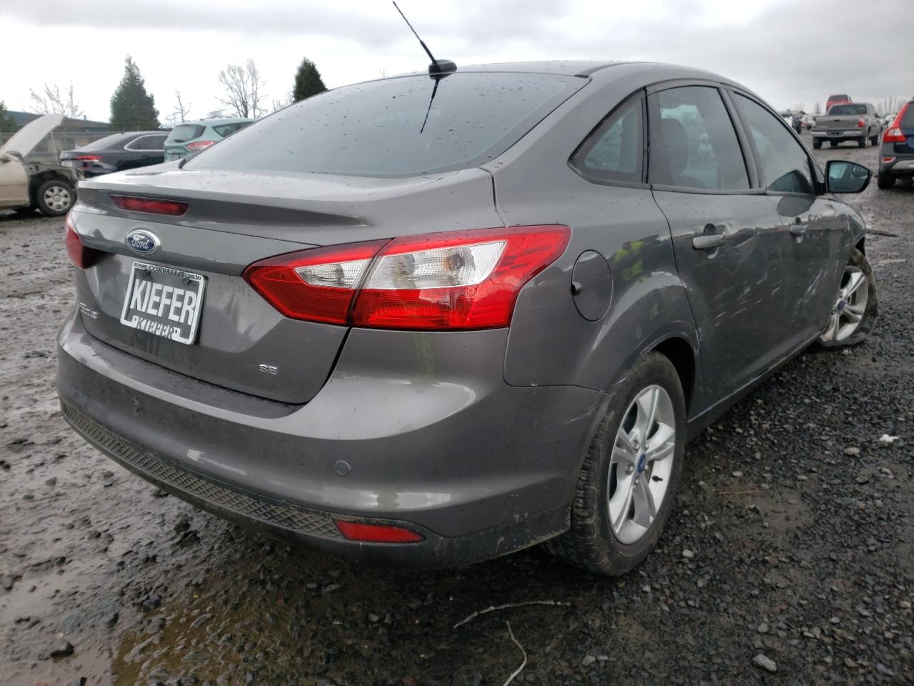 Photo 4 from auction – 2013 FORD FOCUS SE with VIN 1FADP3F21DL265060