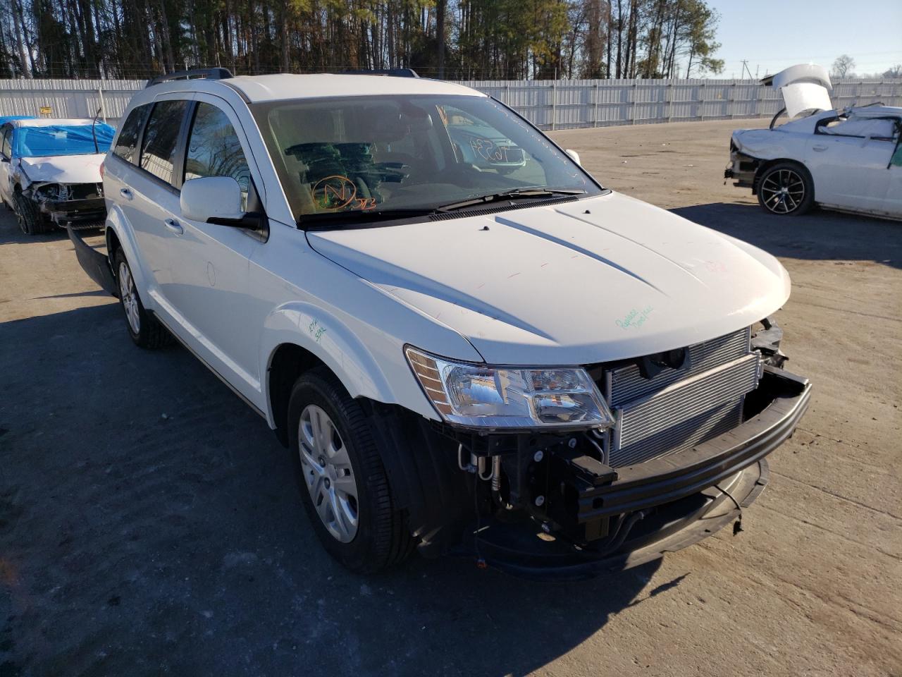 Photo 1 from auction – 2019 DODGE JOURNEY SE with VIN 3C4PDCBG9KT845207