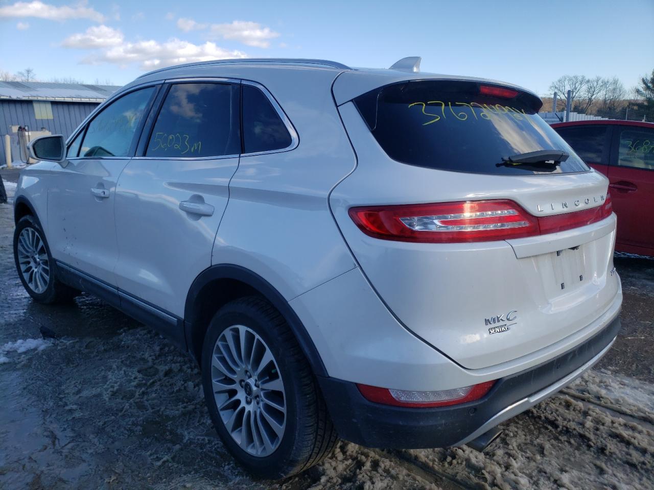 Photo 3 from auction – 2017 LINCOLN MKC RESERV with VIN 5LMTJ3DH4HUL49252