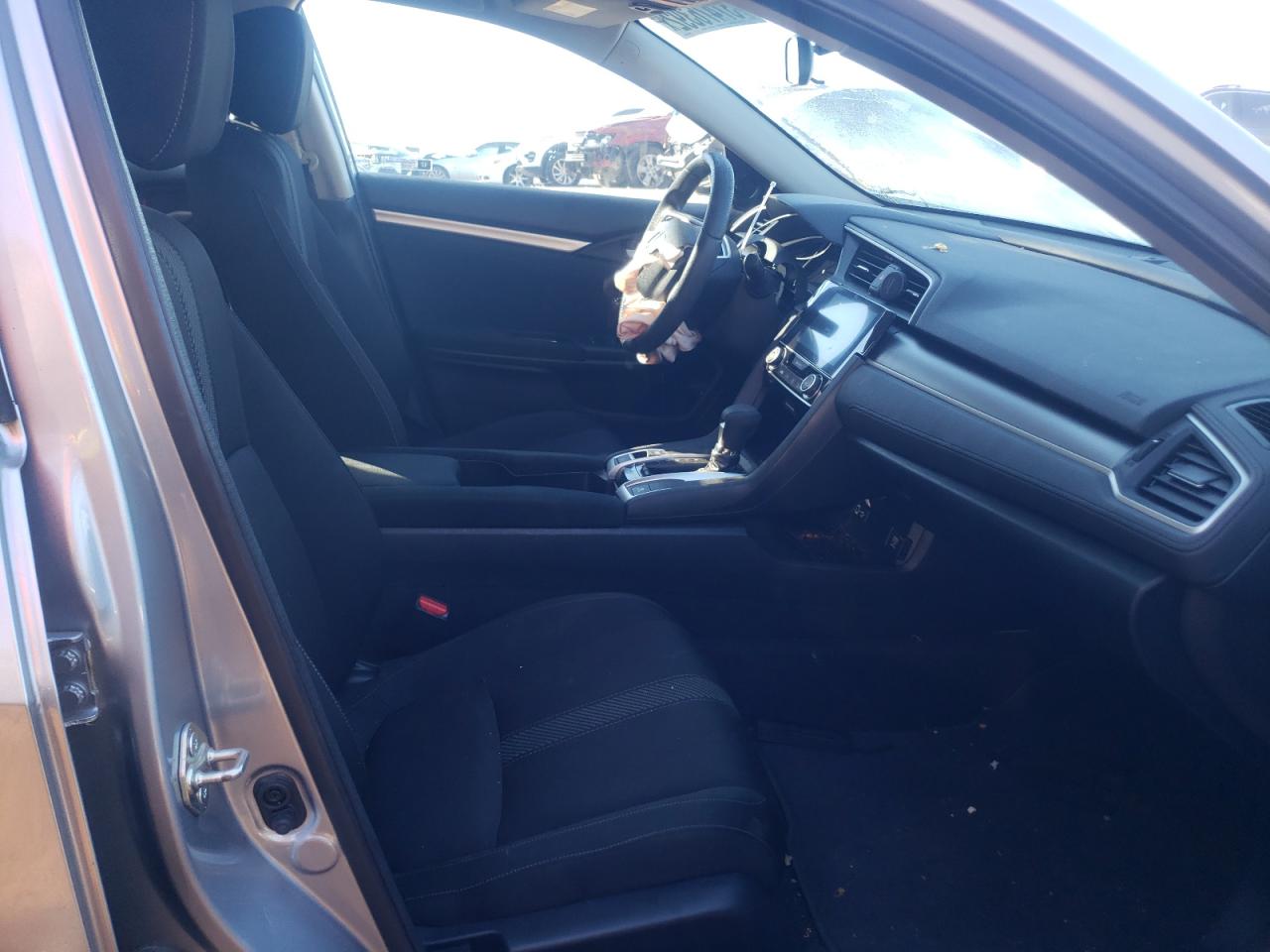 Photo 5 from auction – 2016 HONDA CIVIC EX with VIN 19XFC2F7XGE091233