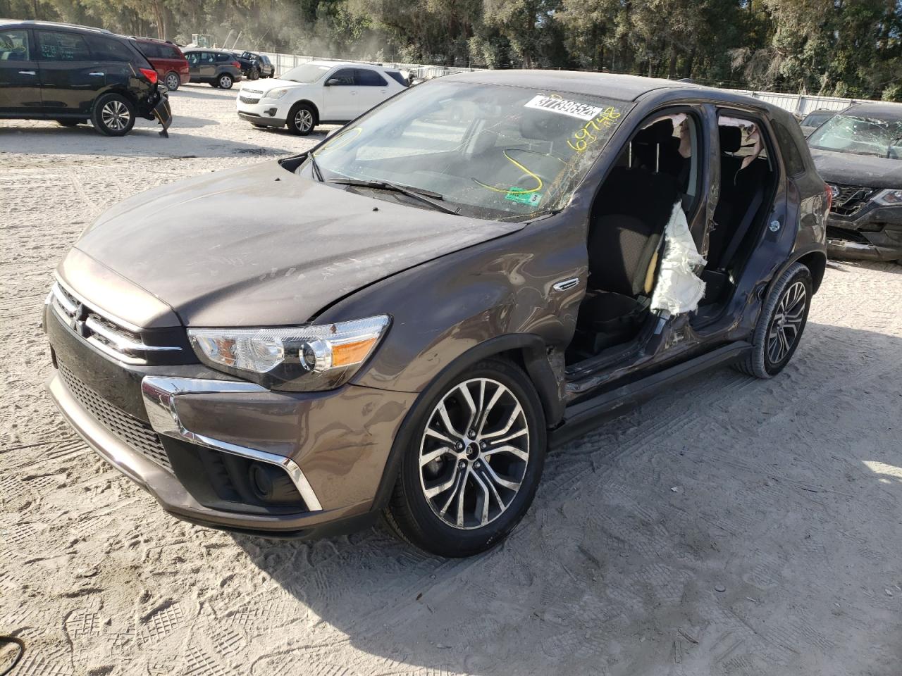 Photo 2 from auction – 2019 MITSUBISHI OUTLANDER with VIN JA4AP3AU6KU019824