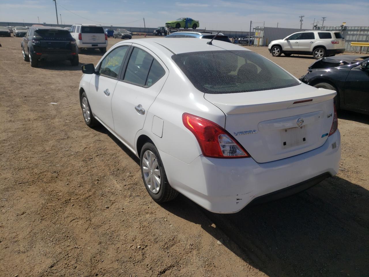 صورة رقم 3 من المزاد - 2016 NISSAN VERSA S مع VIN 3N1CN7AP8GL809409