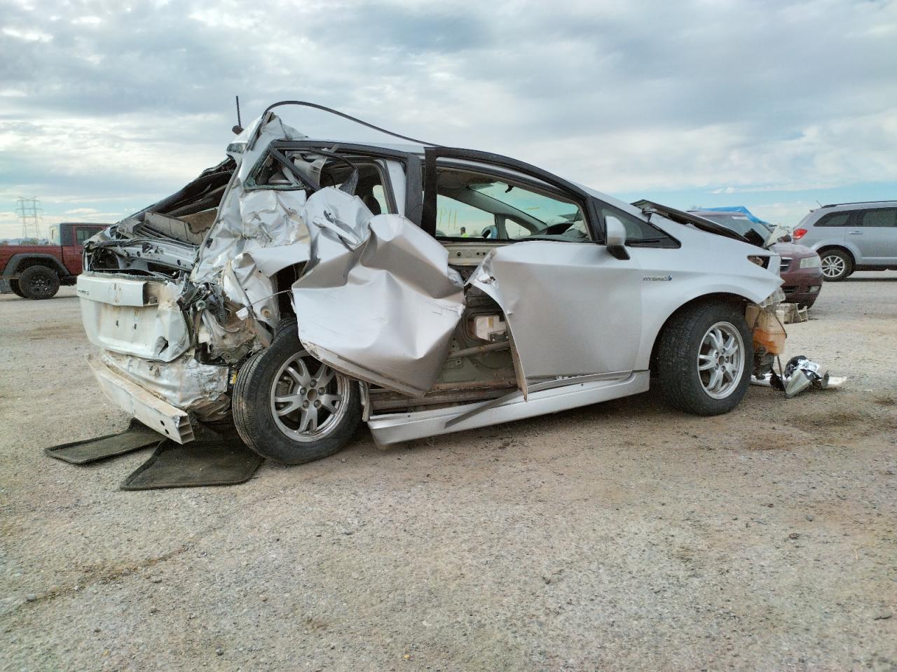 Photo 9 from auction – 2010 TOYOTA PRIUS with VIN JTDKN3DU3A0220162