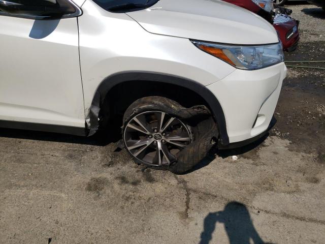 Photo 9 from auction – 2019 TOYOTA HIGHLANDER with VIN 5TDZARFH3KS042605