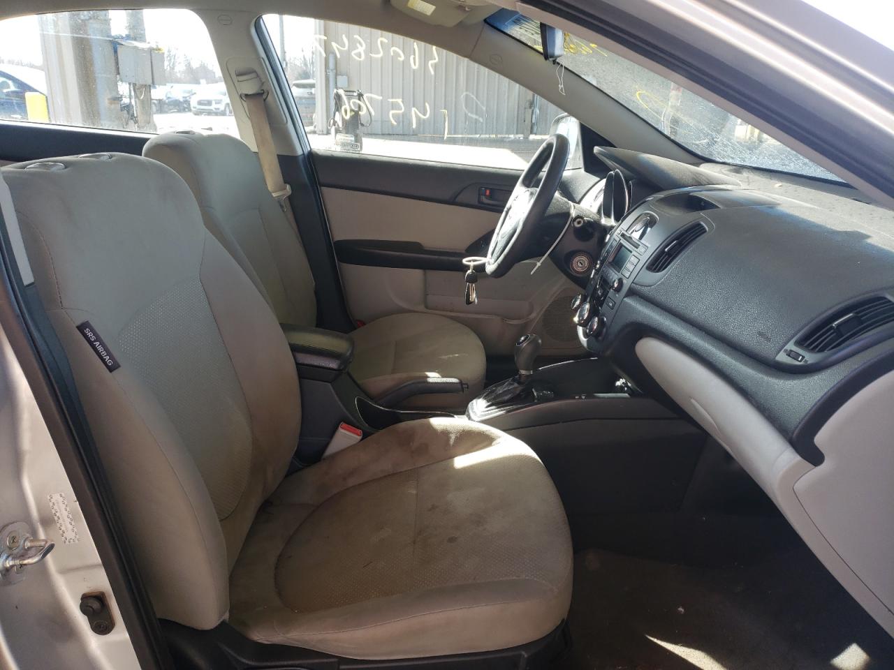 Foto 5 de la subasta – 2012 KIA FORTE EX con VIN KNAFU4A27C5492553