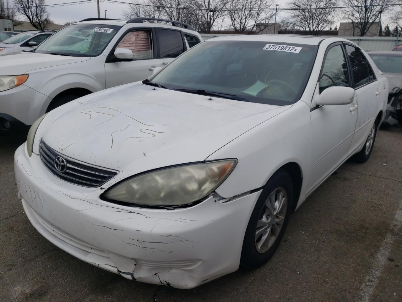 Photo 2 from auction – 2005 TOYOTA CAMRY LE with VIN 4T1BF32K05U604859