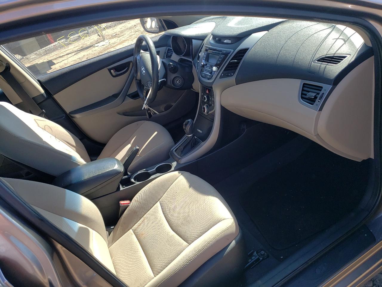 Photo 5 from auction – 2014 HYUNDAI ELANTRA SE with VIN 5NPDH4AE2EH487692