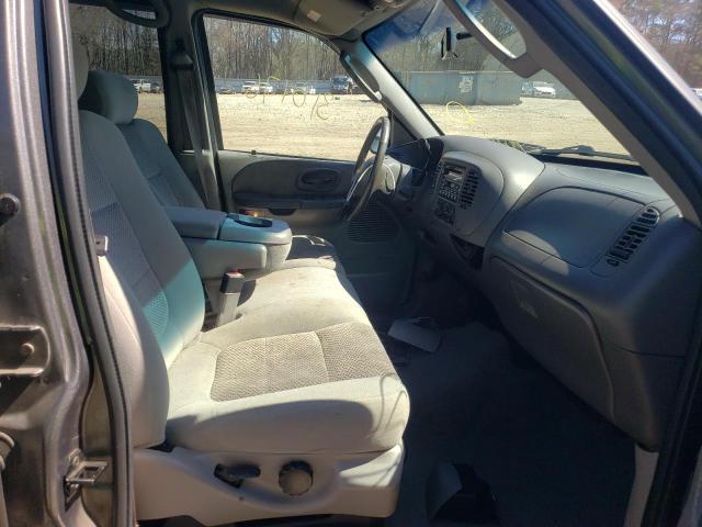 Photo 5 from auction – 2003 FORD F150 SUPER with VIN 1FTRW07603KA87620