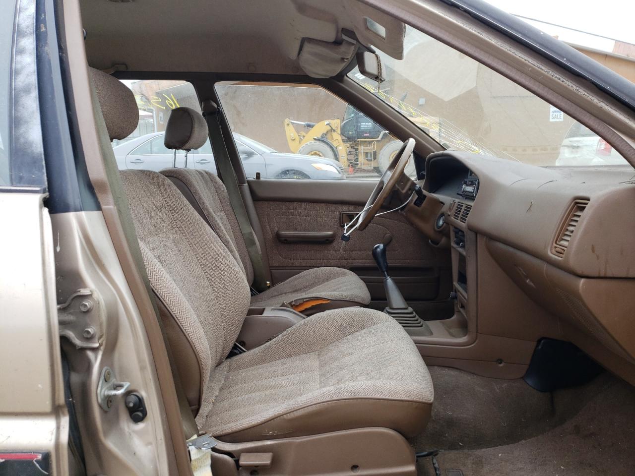 Photo 5 from auction – 1989 TOYOTA COROLLA DL with VIN JT2AE94V2K0087234