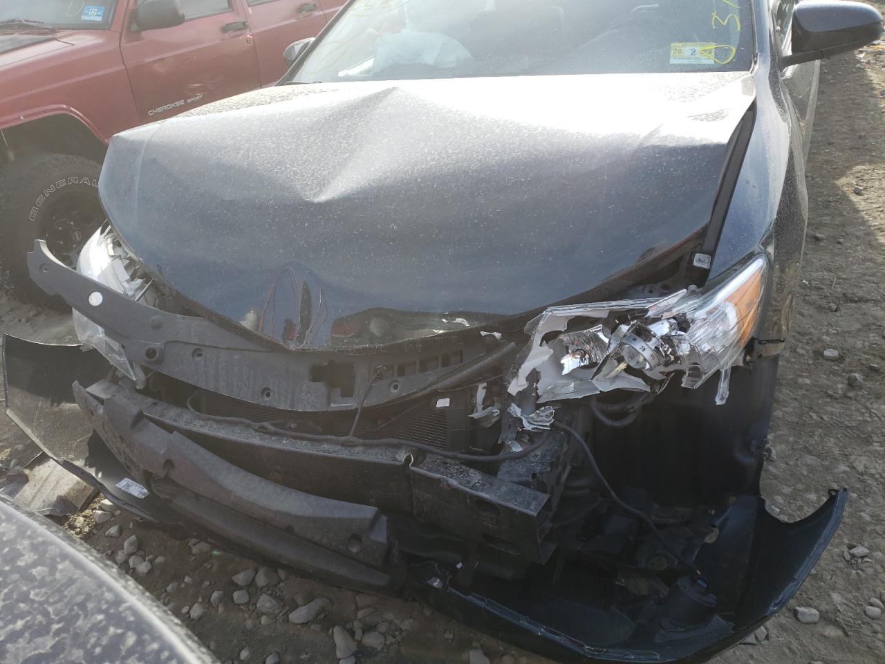 Photo 7 from auction – 2012 TOYOTA CAMRY BASE with VIN 4T1BF1FK3CU057825