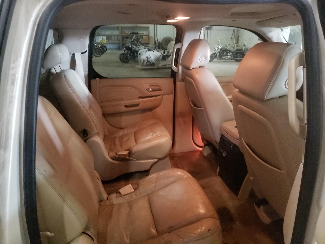 Photo 6 from auction – 2007 CADILLAC ESCALADE E with VIN 1GYFK66837R278430