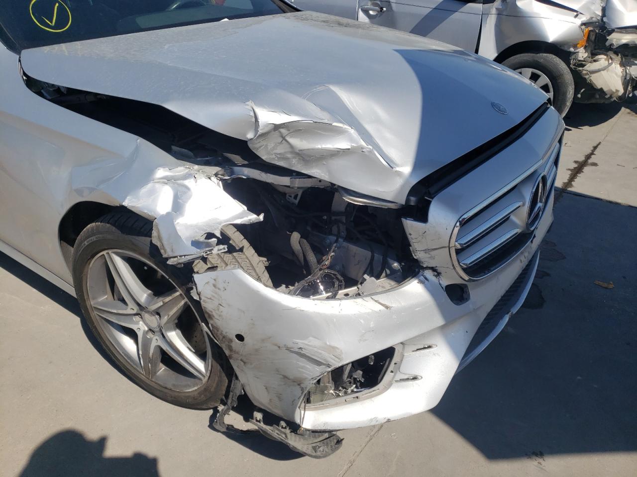 Photo 9 from auction – 2017 MERCEDES-BENZ E 300 with VIN WDDZF4JB1HA007760