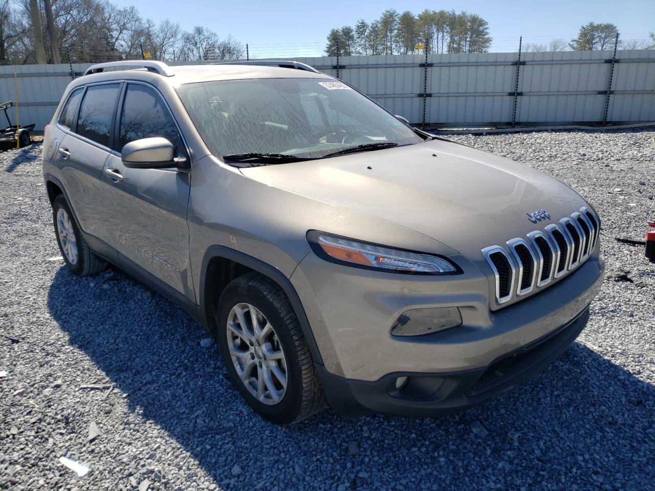JEEP CHEROKEE L 2016 with VIN 1C4PJLCS9GW308687 - Photo from auction