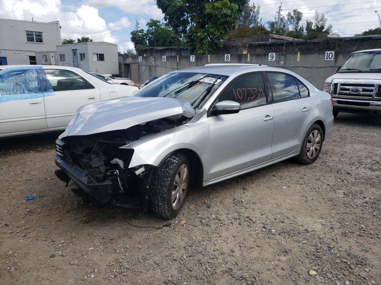 Photo 2 from auction – 2014 VOLKSWAGEN JETTA SE with VIN 3VWB07AJ2EM313562