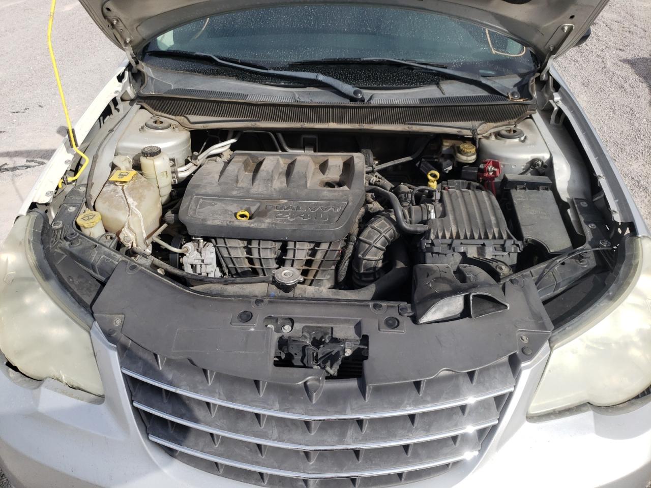 Photo 7 from auction – 2010 CHRYSLER SEBRING TO with VIN 1C3CC4FB4AN233957