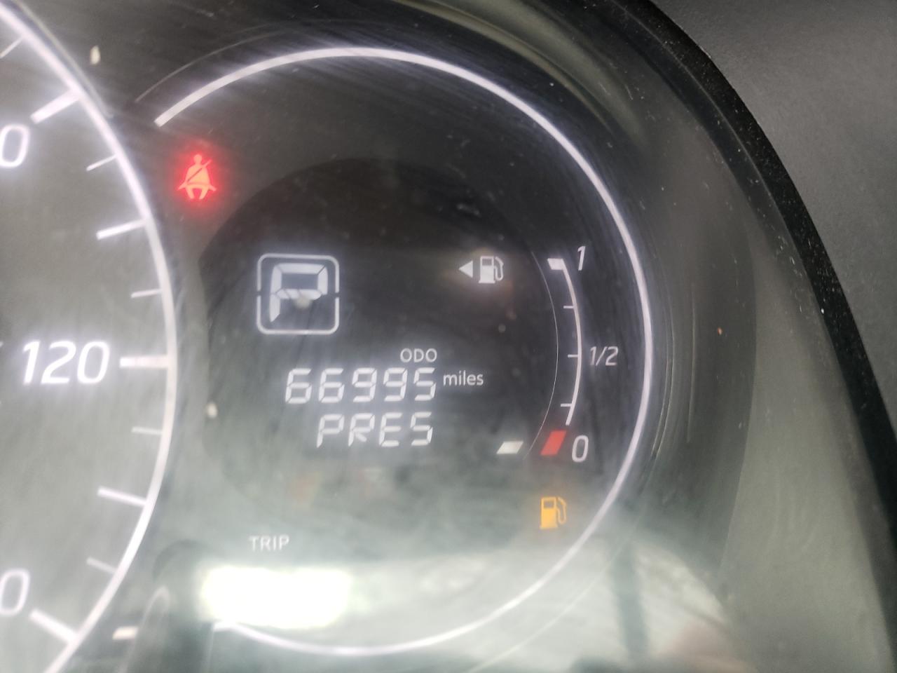 Foto 8 de la subasta – 2018 NISSAN VERSA NOTE con VIN 3N1CE2CP3JL363144
