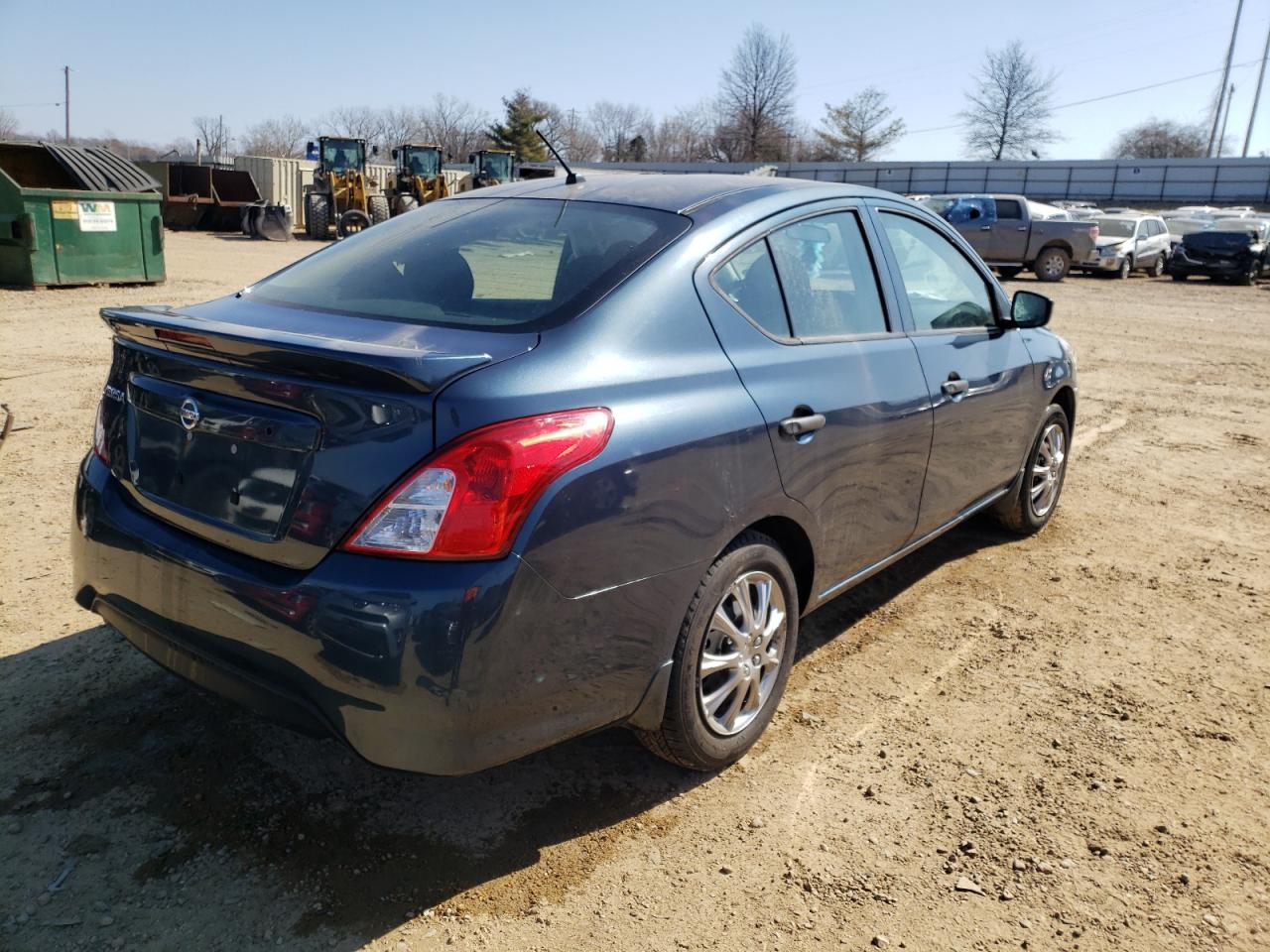 Photo 4 from auction – 2016 NISSAN VERSA S with VIN 3N1CN7AP6GL910948
