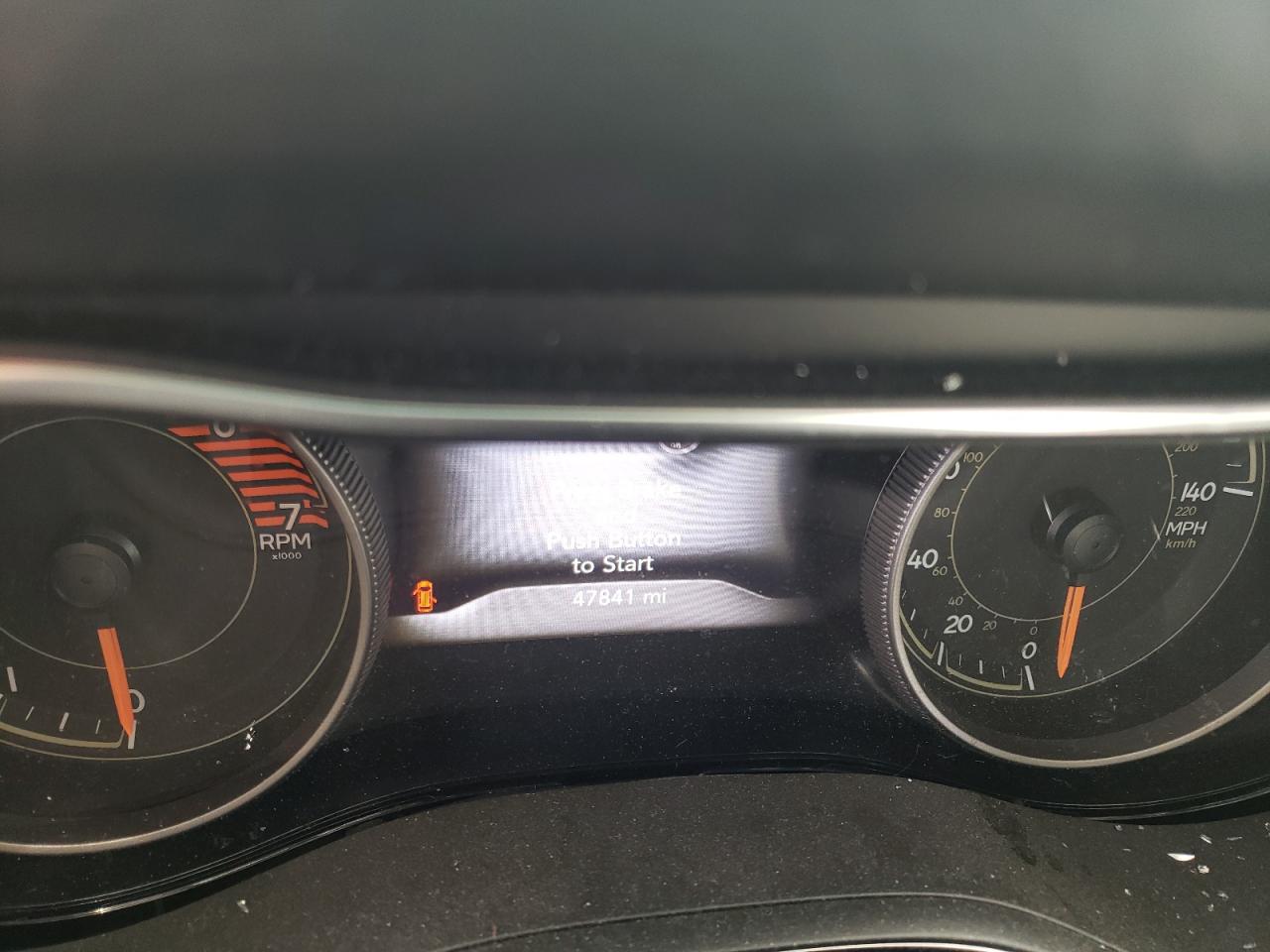 Photo 8 from auction – 2019 JEEP CHEROKEE with VIN 1C4PJMBN3KD425977