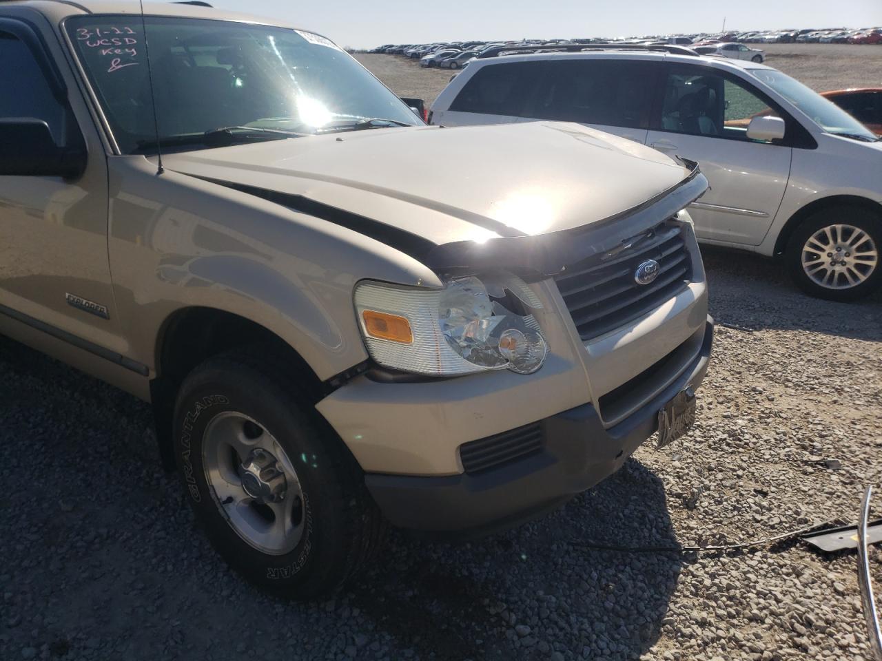 Zdjęcie 9 z aukcji – 2006 FORD EXPLORER X z VIN 1FMEU72E26UA24311